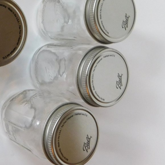 Set of 4 Mini Clear Glass BELL Storage Jars -   4 oz  Metal Lids Made in USA - Picture 2 of 8